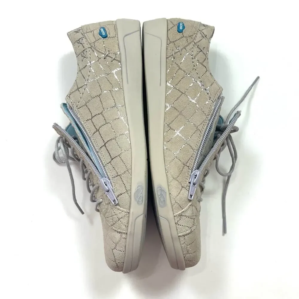Cloud Aika Sneakers